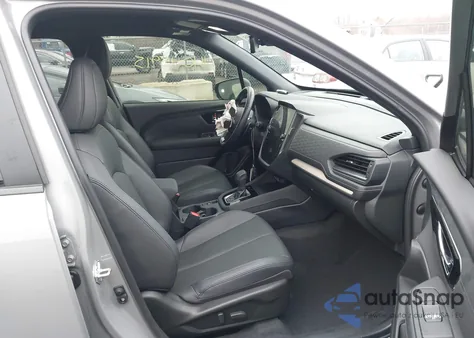 2025 Subaru Forester Limited Hybrid from USA, damaged, VIN JF2SLSRDXSH410375